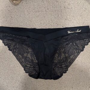 Victoria's Secret Black Lace Trim Bikini Panty